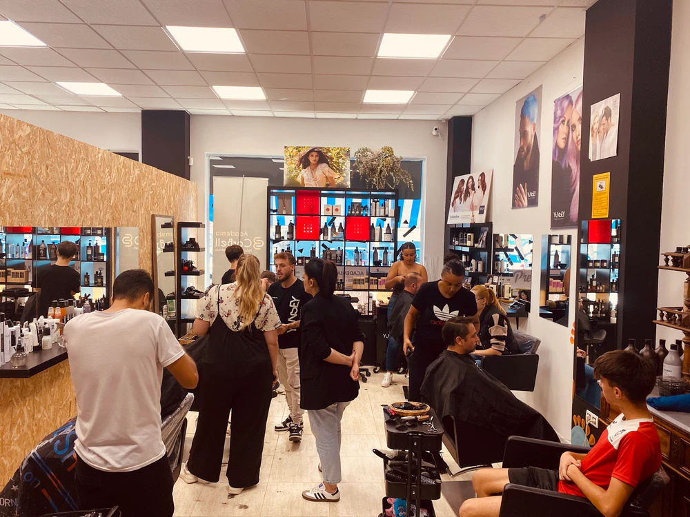Foto de Villarreal academia de barbería