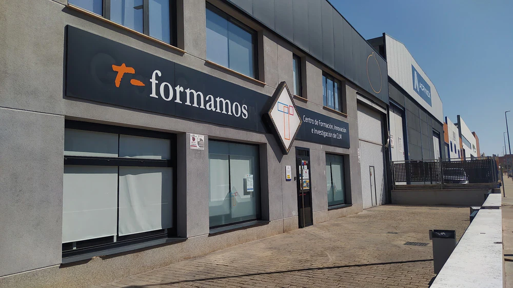 Centro de Formación Devis