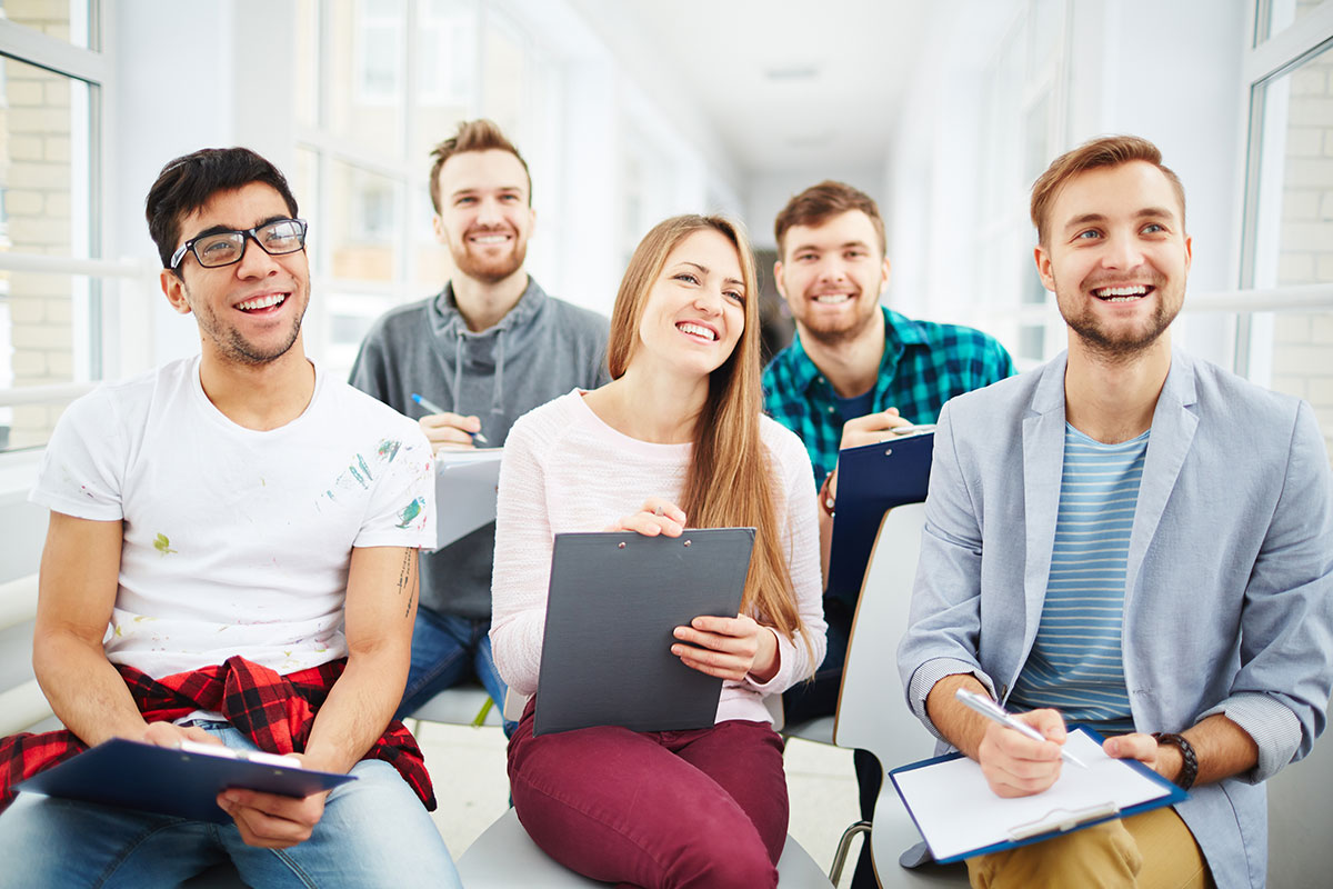 Oposiciones y Cursos Reset Formación