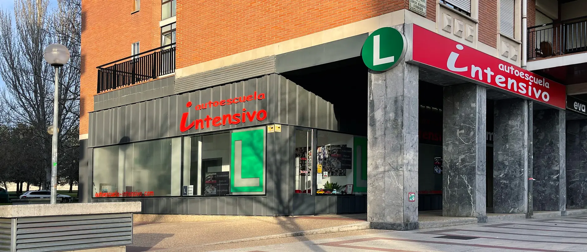 Autoescuela Intensivo Pamplona