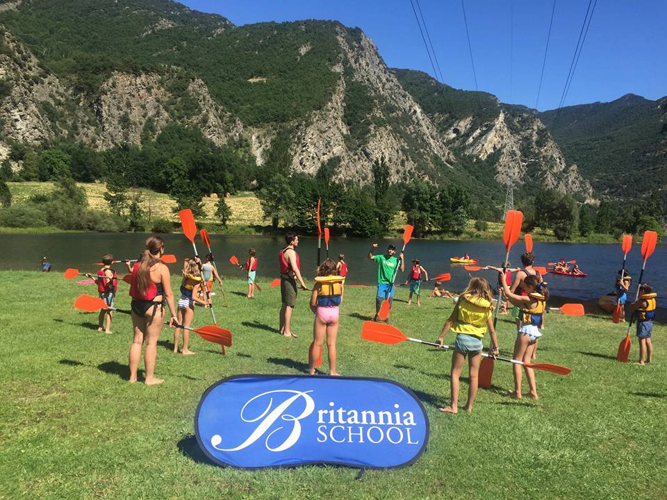 Logo de Britannia School
